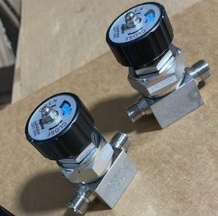 主营fa自动化、胶粘材料、油脂材料、机械设备、精密仪器、物流搬运，工具等产品